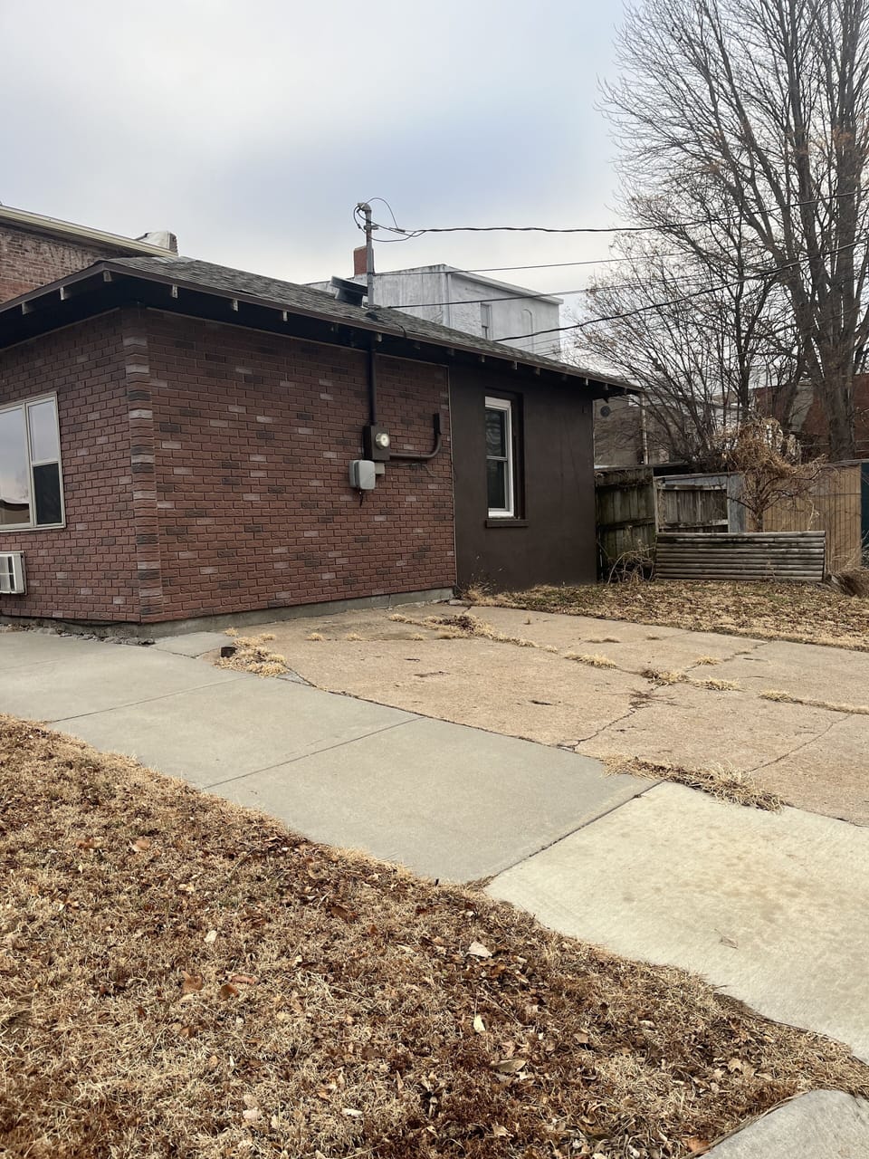 Parking on both sides of the building
