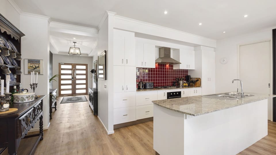 Open plan dining and kitchen