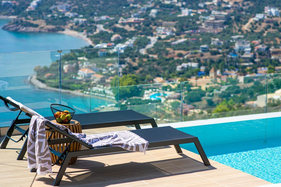 ✨Majestic View Villas have been distinguished with the 2025 Tourism Awards Silver Sea View Villa of the Year.✨