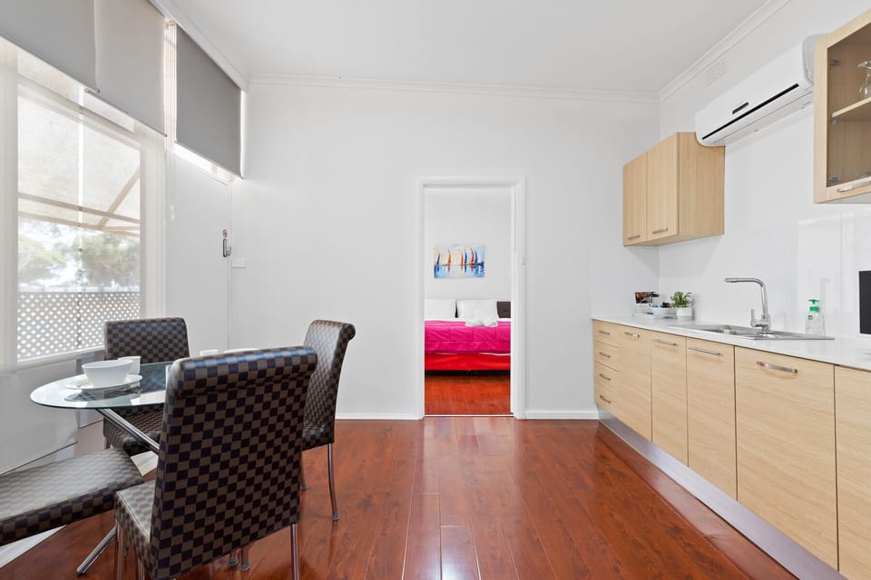 Two Bedroom Apartment with Kitchenette