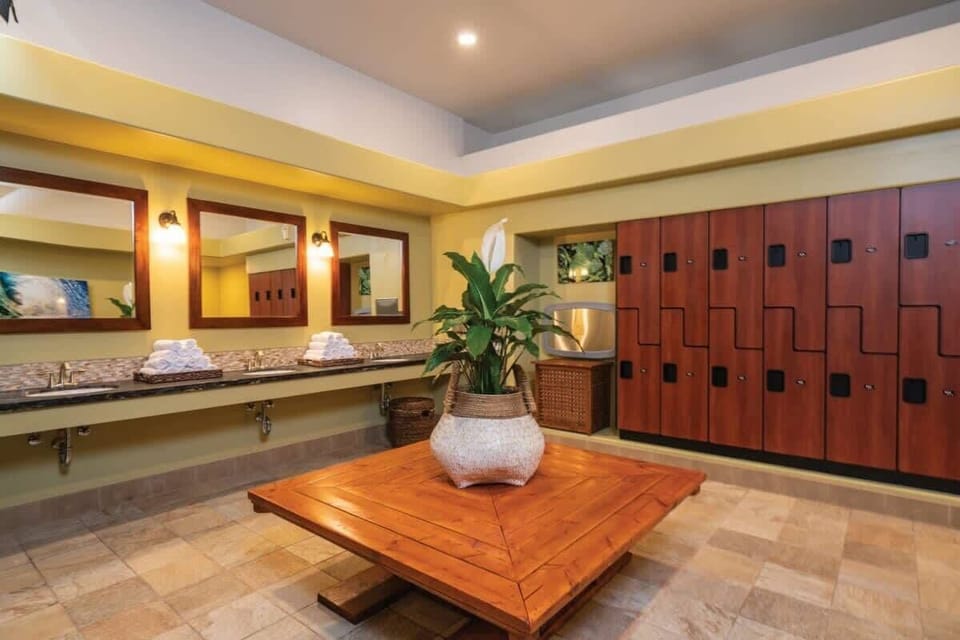 Wyndham Kona Coast Resort|1BR/1BA King Balc Suite Apartment in South Kona