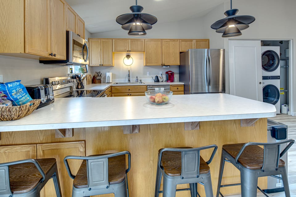 Fully stocked with all the cooking basics. Plus, bibs, utensils, & kiddo things