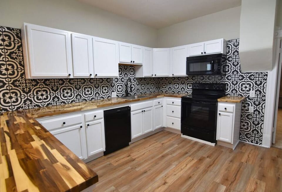 Spacious kitchen with plenty of counter space and storage!