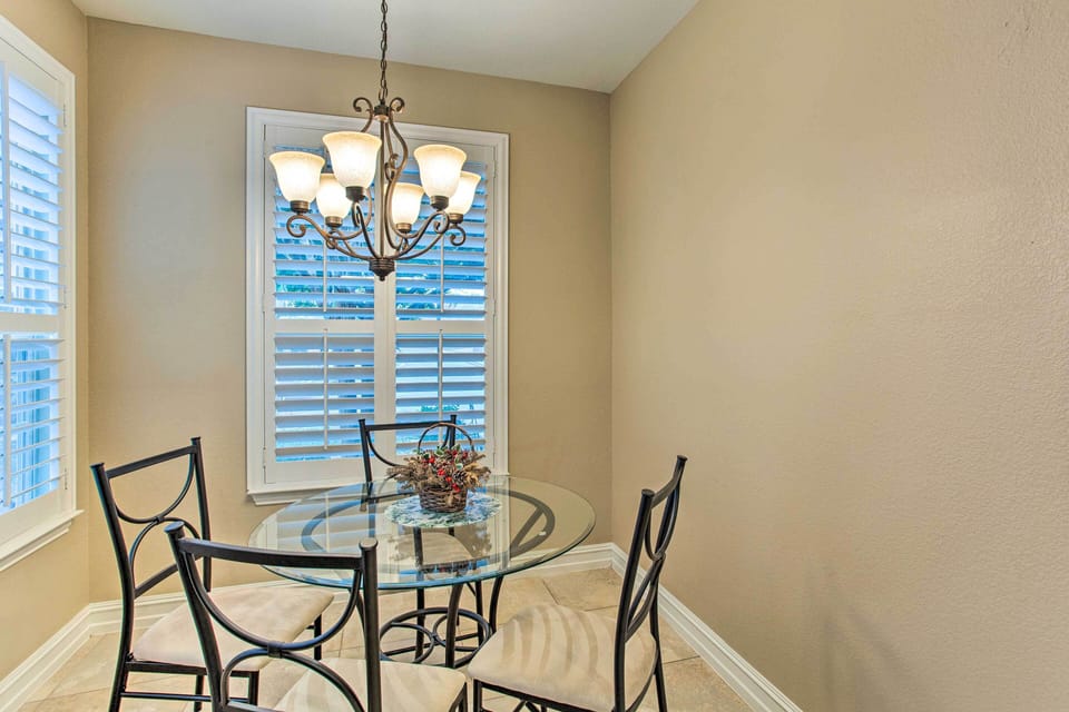 Breakfast Nook