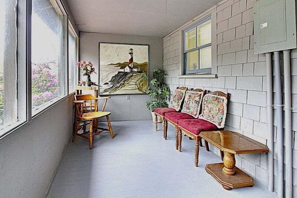 Sunroom at Haystack Close North