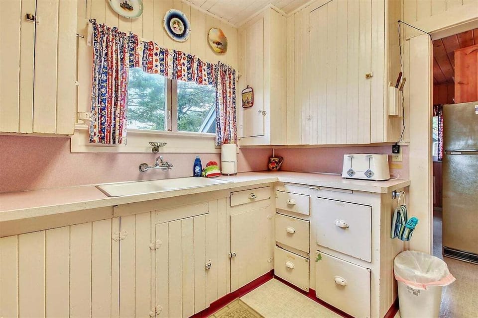 Kitchen at Rustlewood