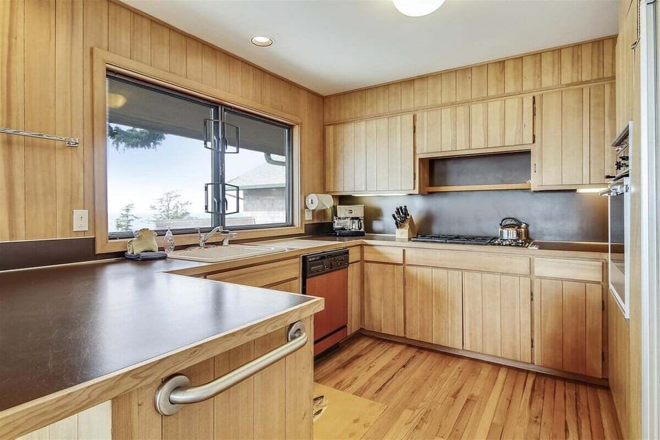 Mother in-law suite kitchen at The Viewpoint