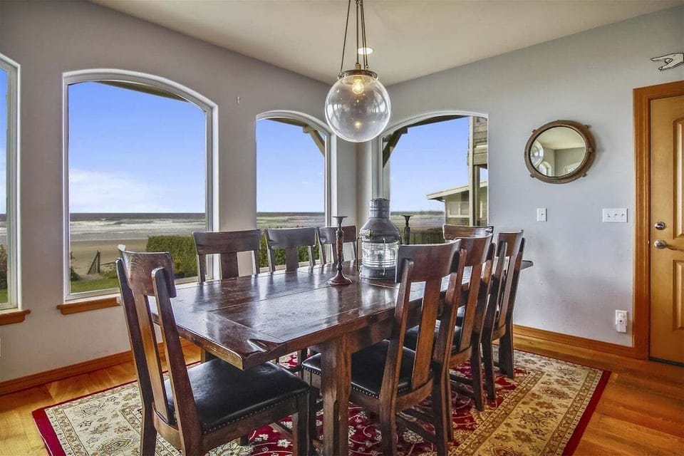 Dining Area at Griswold House