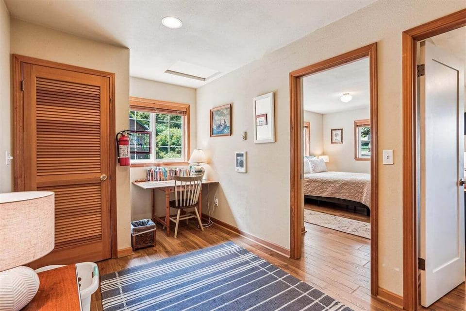 Upper Level Hall at Arbor House