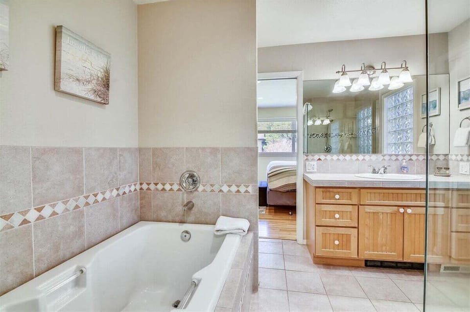 Master Bathroom at CB Sands