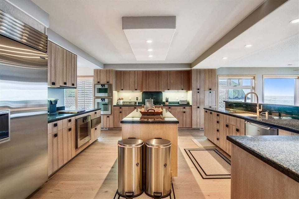 Main Kitchen at Hayven