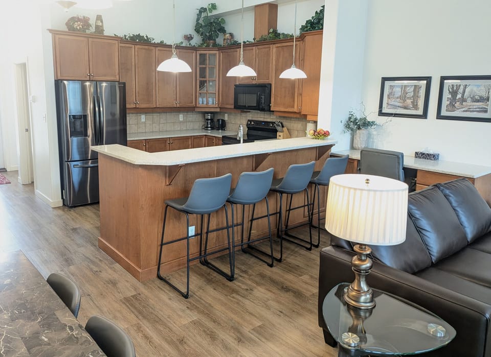 The overview of this gorgeous kitchen