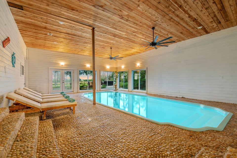 Year-round swimming! Private indoor pool & lounge area just for you.