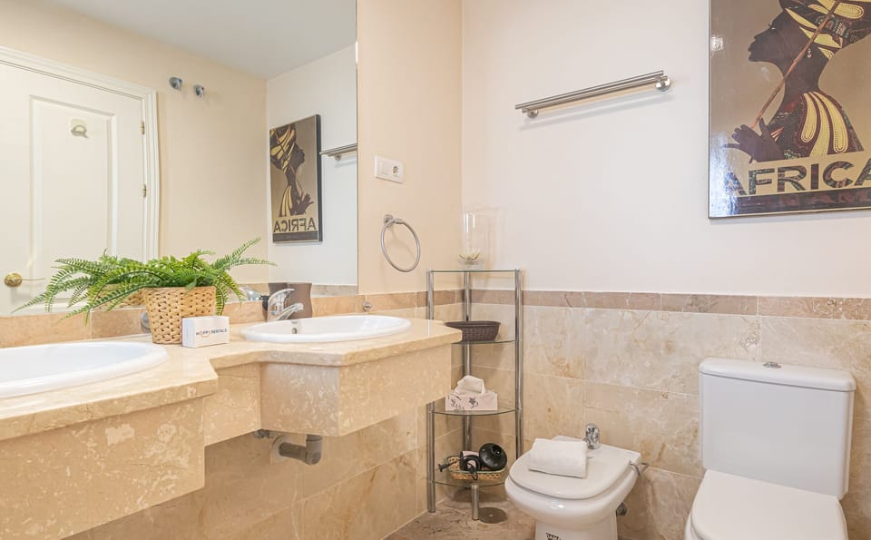 Ensuite Bathroom