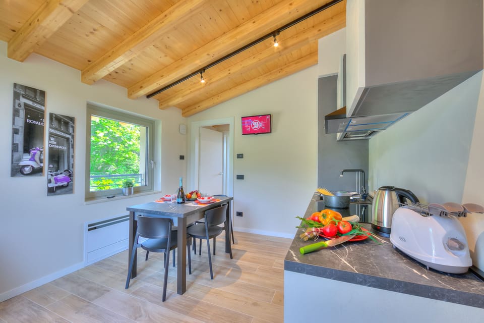 Kitchen and dining area