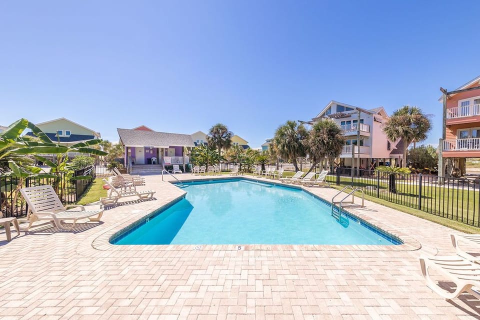 Community Pool - Just steps from the front door! 