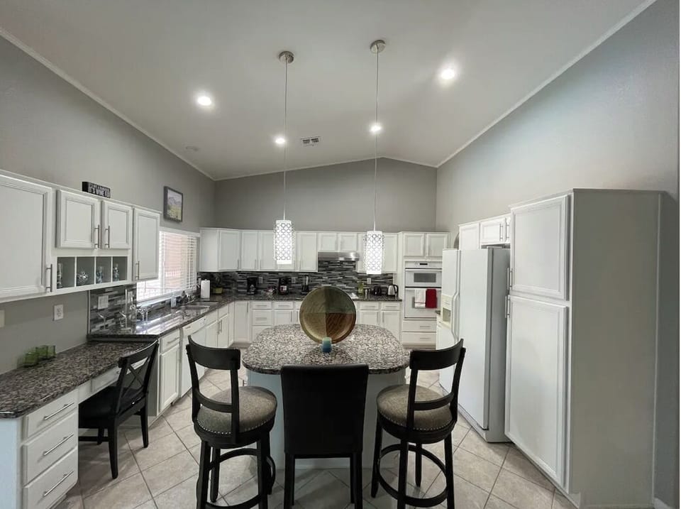Kitchen Overview