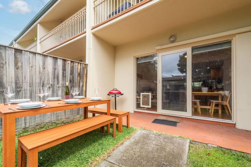 Alfresco entertaining area in the back yard. BBQ available.