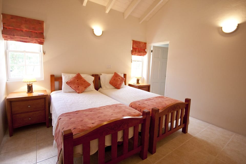 Twin Bedroom
