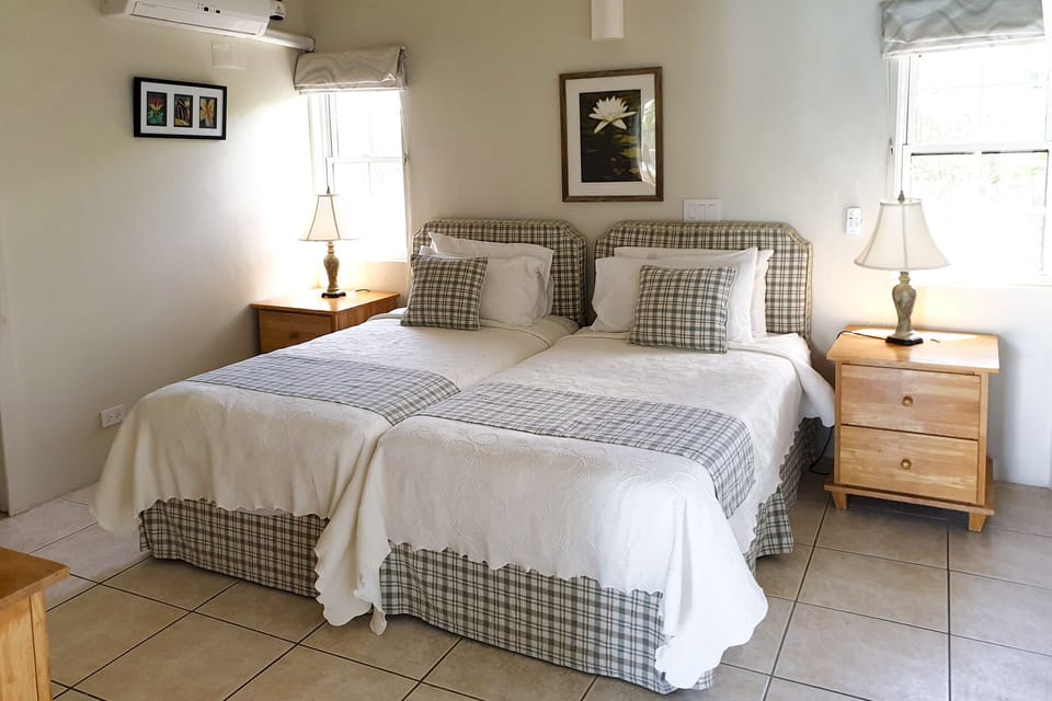 Twin Bedroom