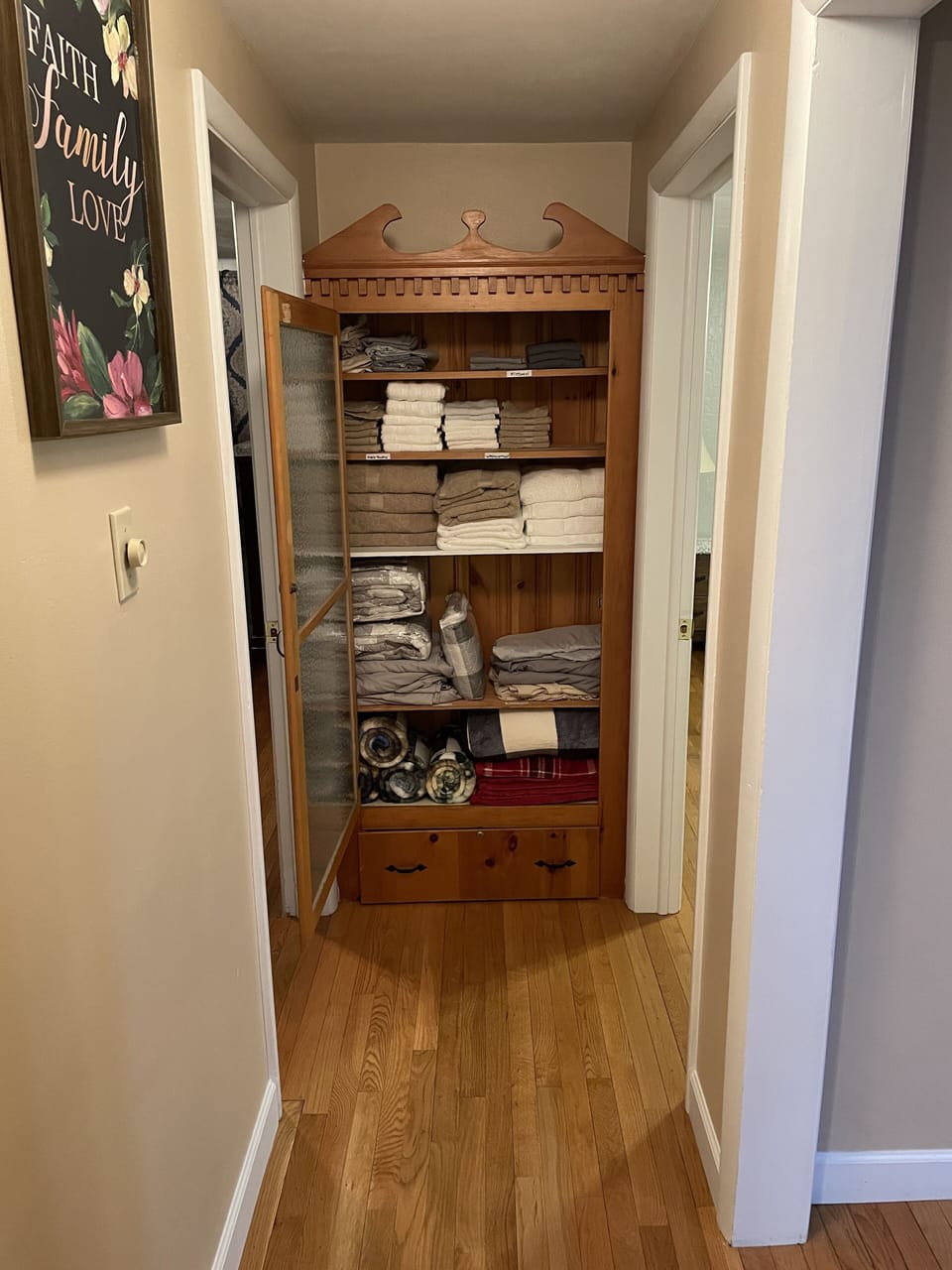 Hallway and linen closet as viewed from Queen Room, BR#3