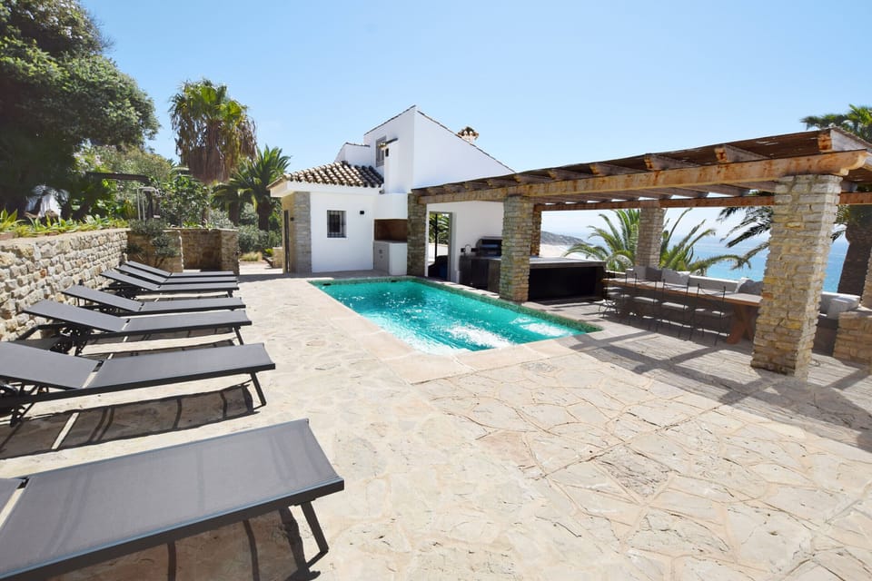Pool area