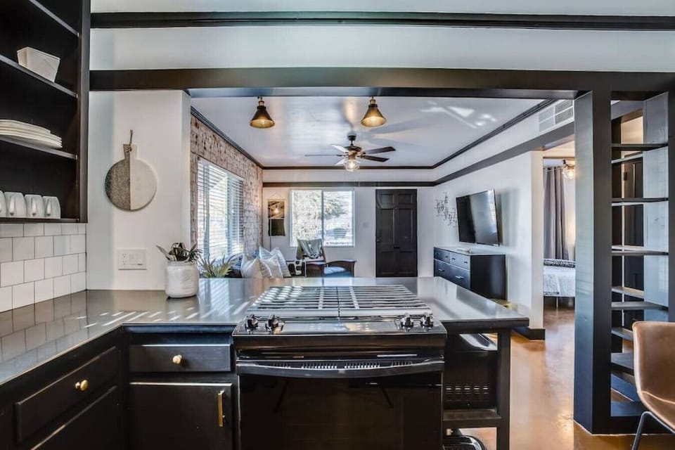 Open layout that connects the kitchen and living area for easy hangouts.