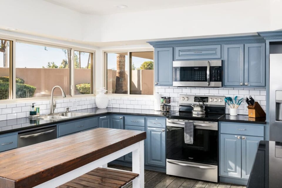 Your dream kitchen is here — stylish, functional, and ready for any meal!