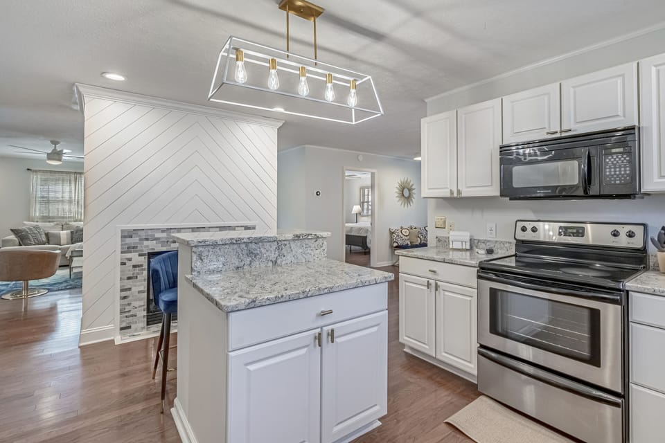 Full Kitchen and fireplace