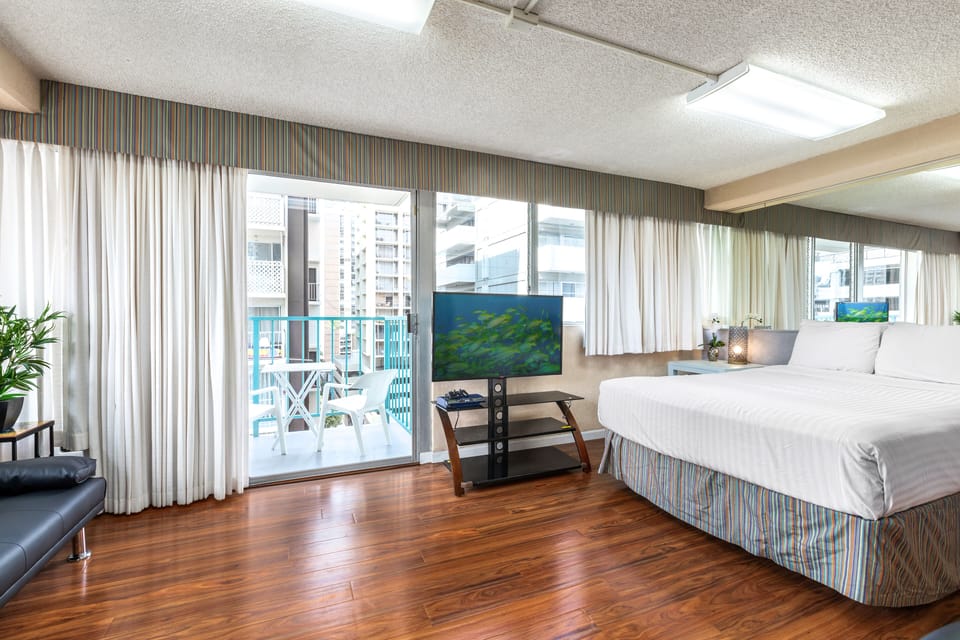 Aloha Surf 703