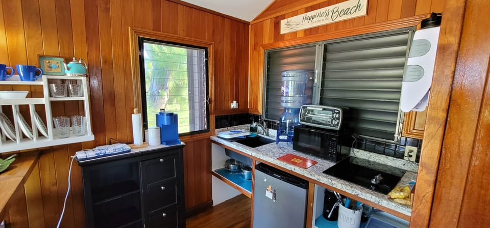 Quaint Kitchenette