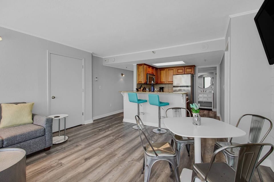 Intelligently designed interior for your convenience