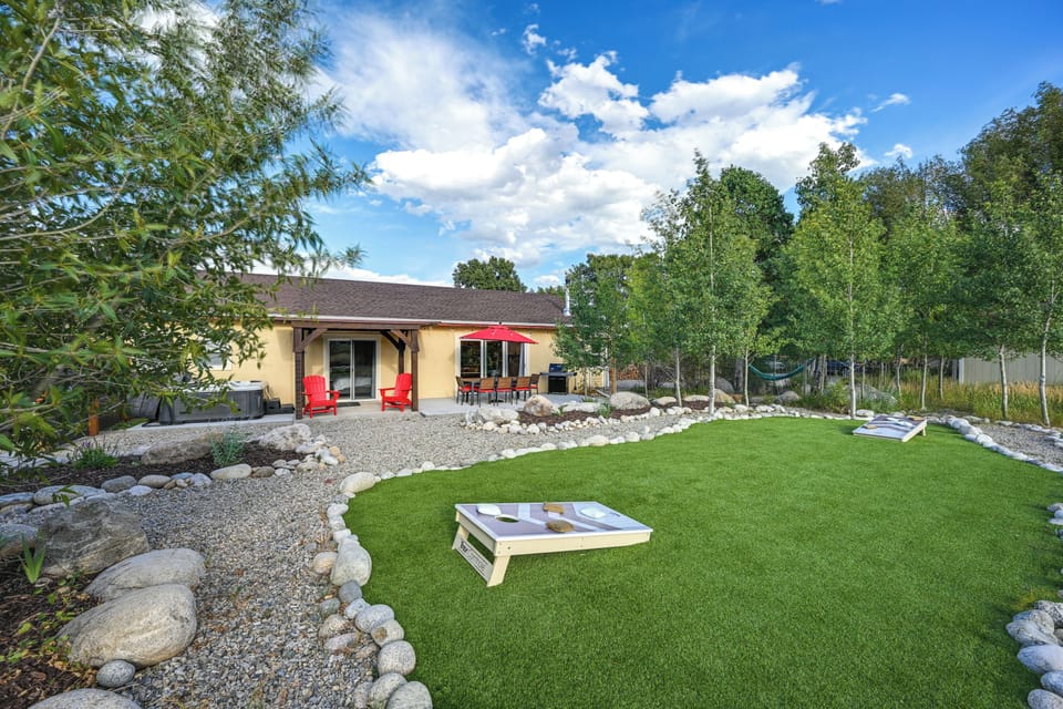 Buena Vista Vacation Rental | 2BR | 2BA | 1,350 Sq Ft | 1 Step to Access