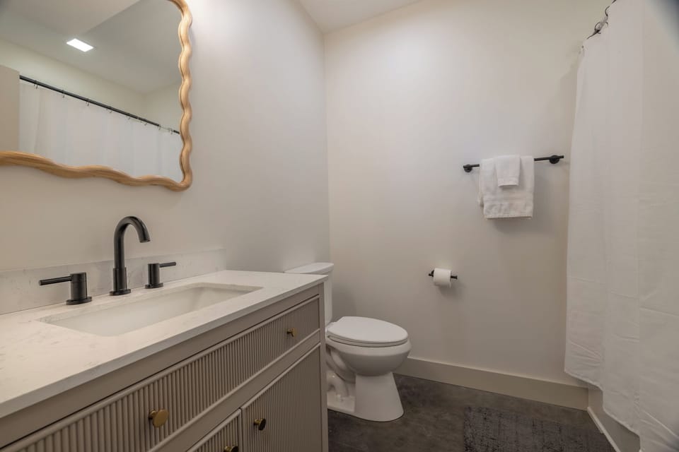 3rd full bath in the lower level