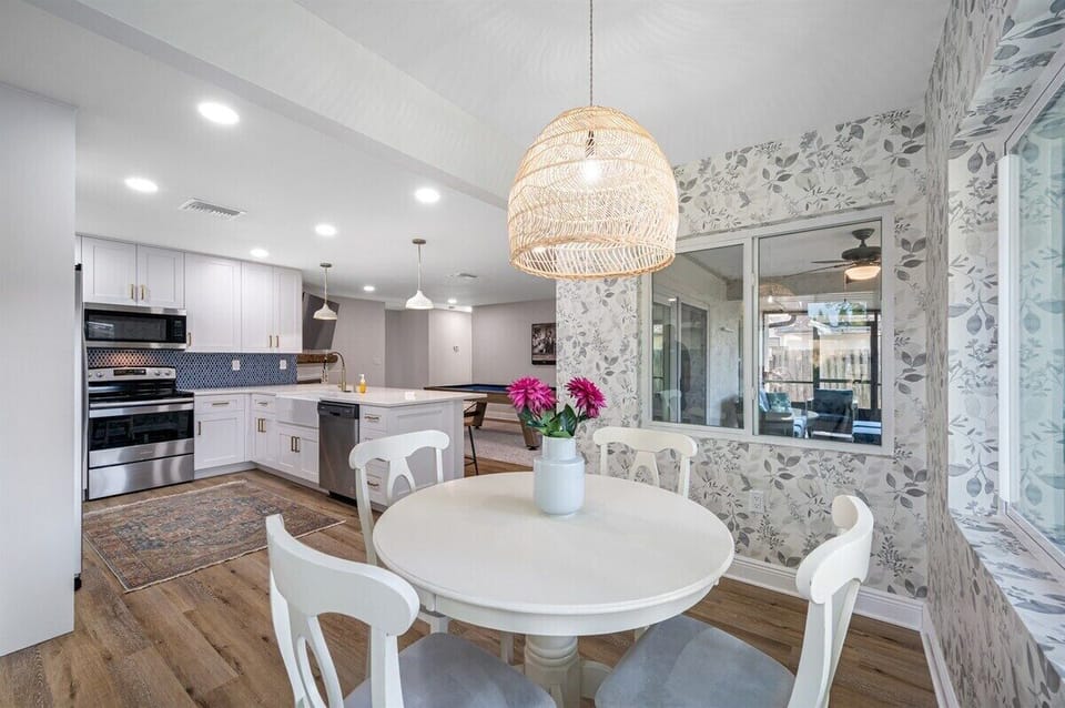 Kitchen Nook