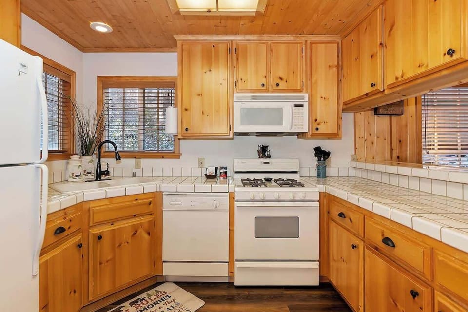 Kitchen. 