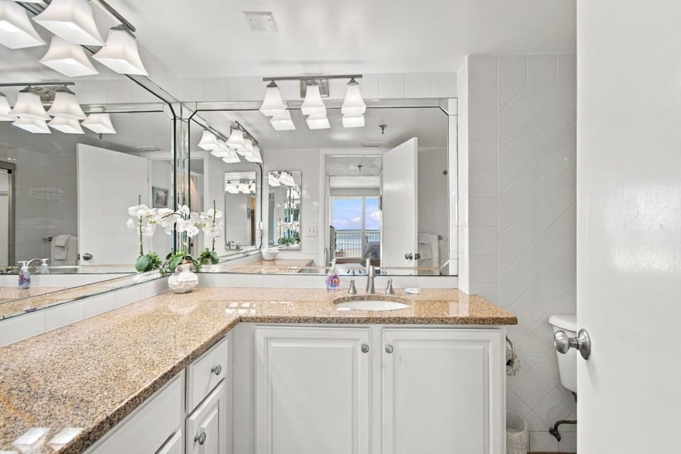 Primary Bath with double vanity