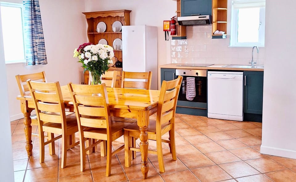 Dingle Harbour Cottages, Dingle, County Kerry, Ireland