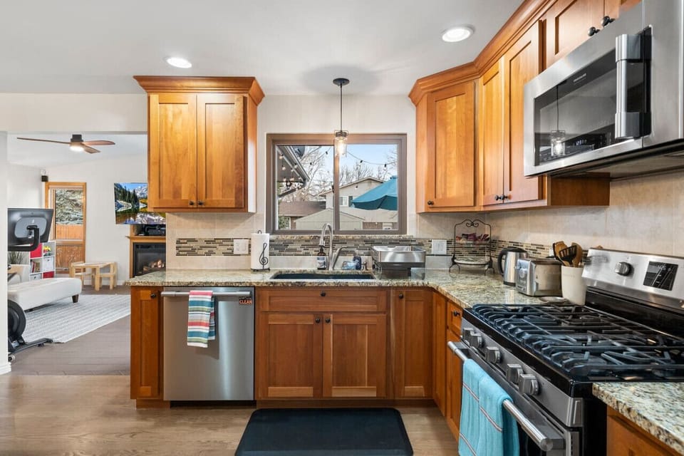 Views from almost every window including while in the kitchen. Enjoyable family time including high end gas stove for easy meals.