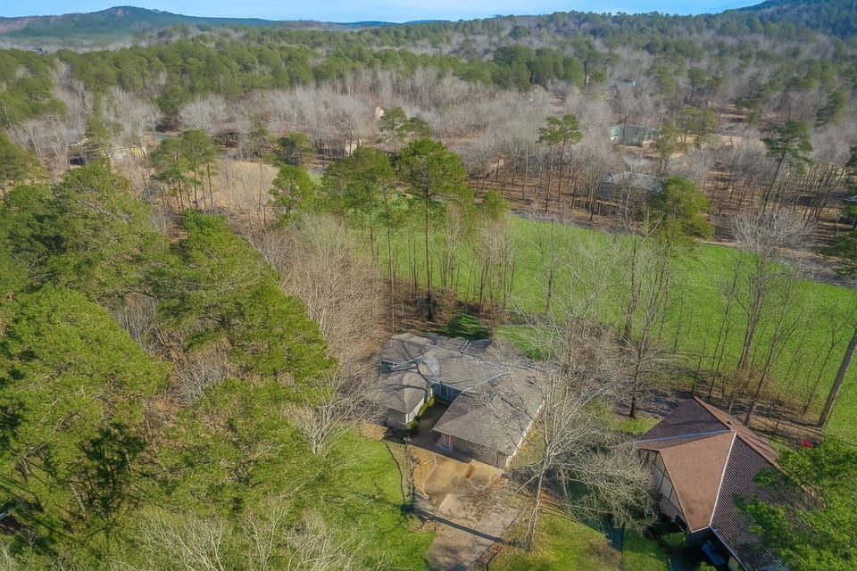 Drone Shot of the Golfers Getaway tucked away in the Ouachita Mountains