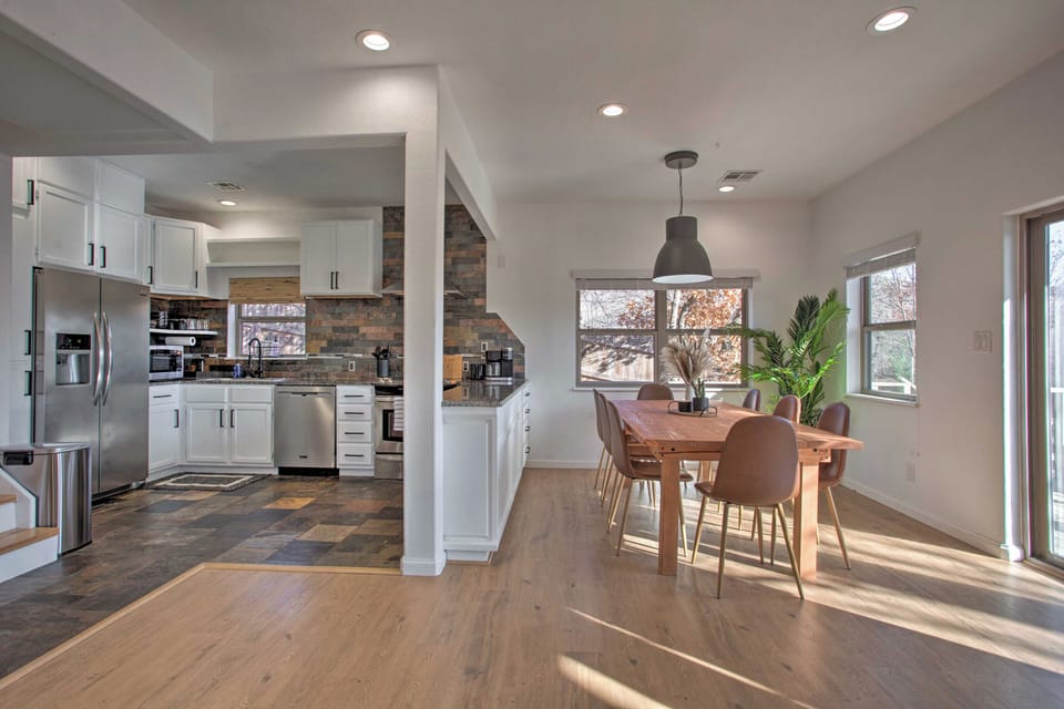 Kitchen & Dining Area | Keyless Entry