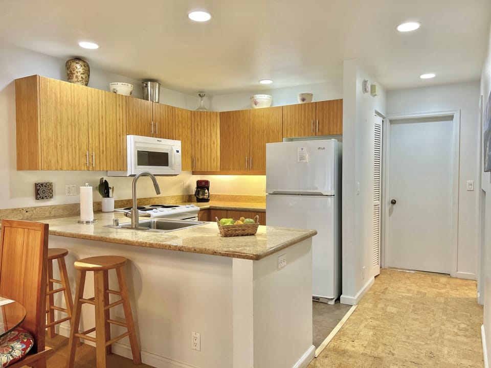 Fully equipped kitchen