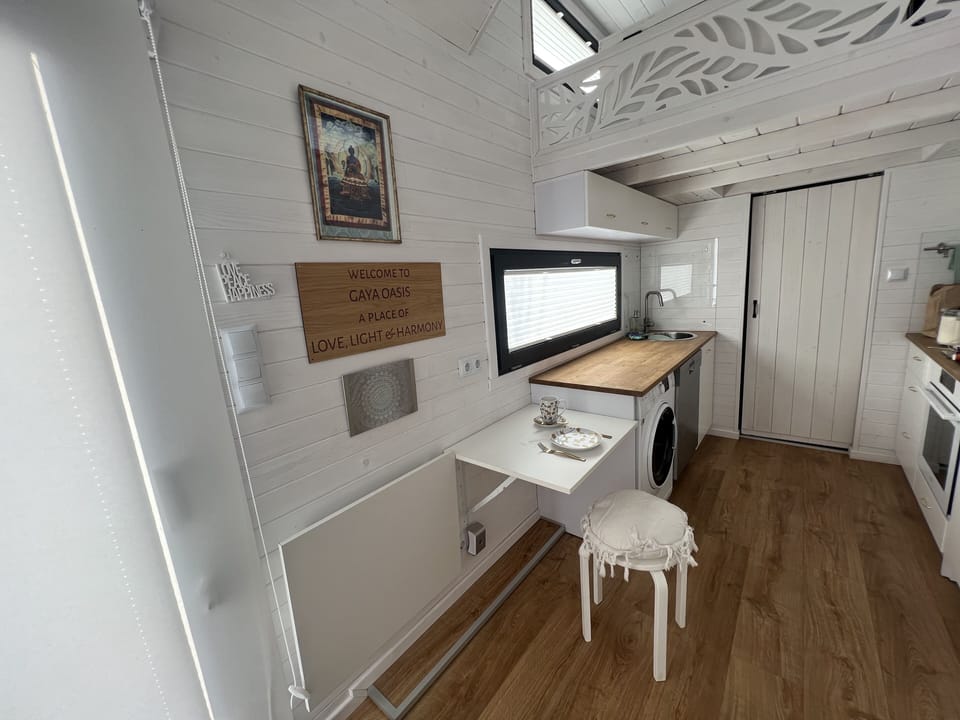 Apartment (Tiny House) - in a quiet location - 10 min to the lake or river Apartment in Hesse