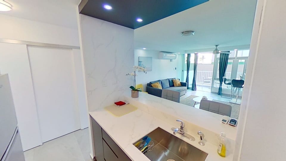 View from the kitchen to livingroom