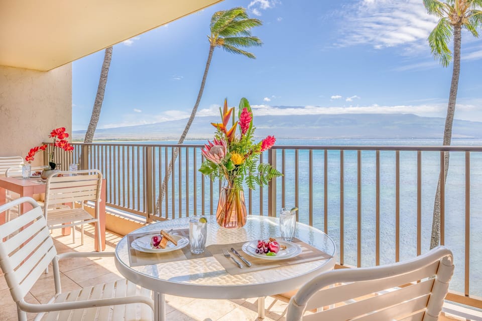 Lauloa 312 Views from the lanai