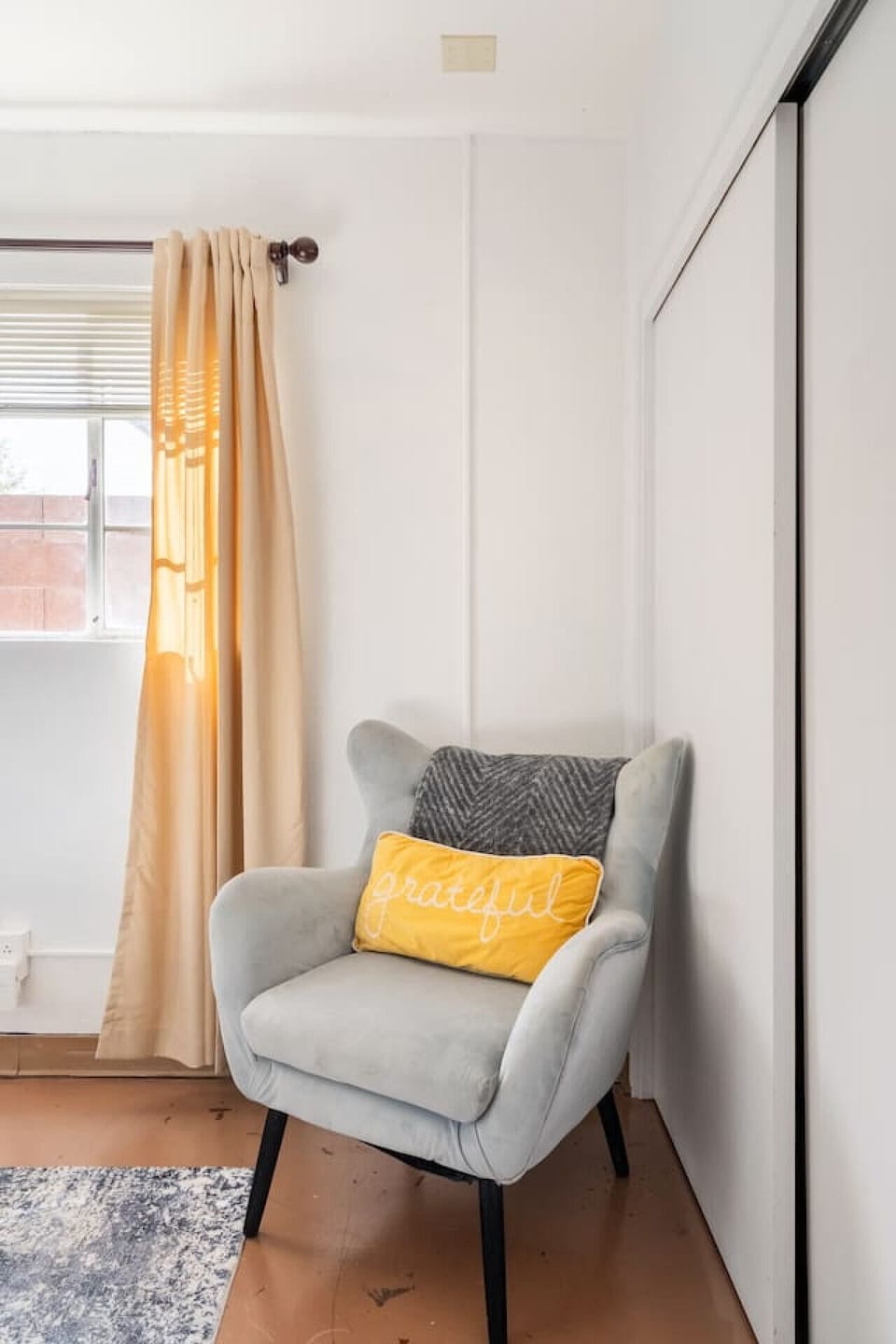 - Sink into comfort in our relaxing sofa chair perfectly placed in the living area of the apartment in Tucson- Experience comfort at its finest with our plush sofa chair, ideal for lounging- Discover charm and comfort in our cozy sofa chair