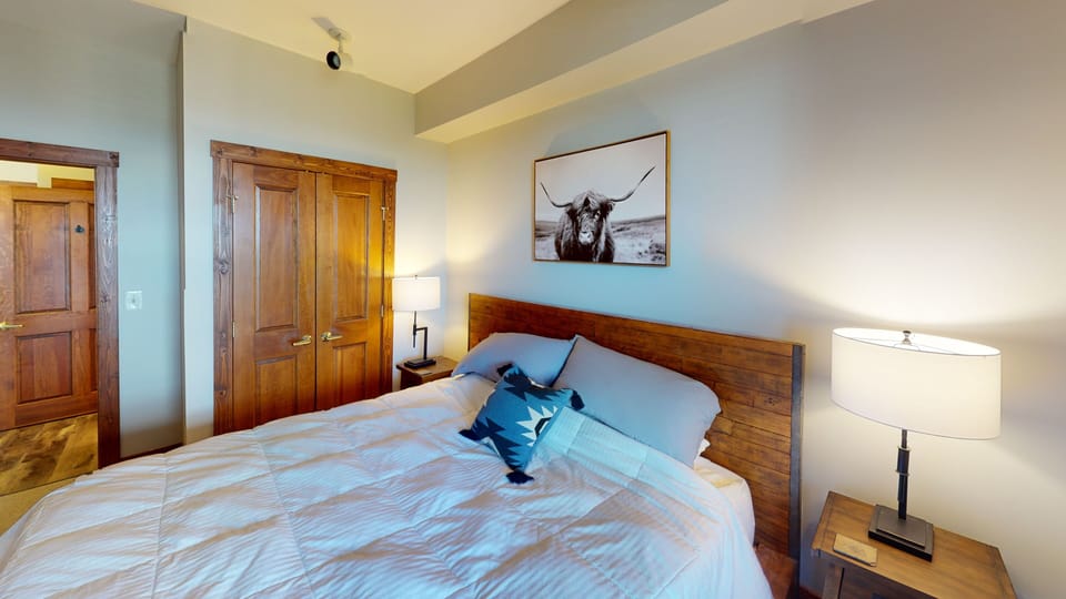 Indoors, Lamp, Table Lamp, Bed, Furniture