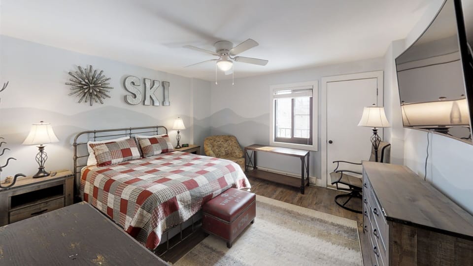 Home Decor, Ceiling Fan, Lamp, Indoors, Bedroom