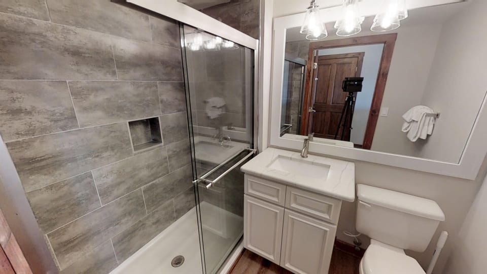 Indoors, Sink, Sink Faucet, Bathroom, Room