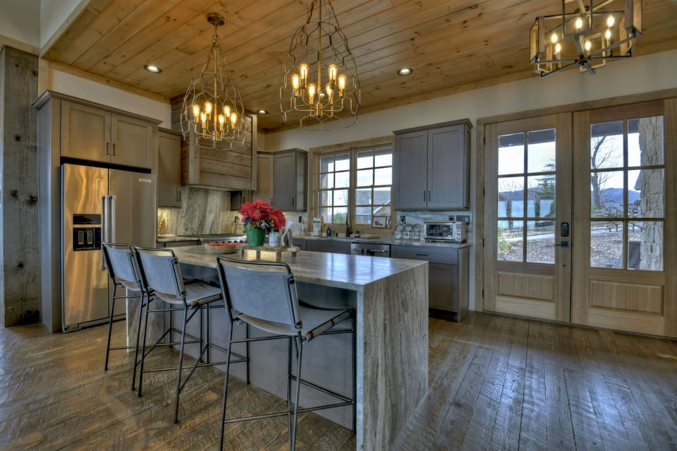 Additional dining seating